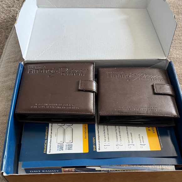 Financial Peace University Kit - Picture 12 of 12